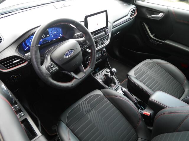 Ford PUMA 1.0 EcoBoost Hybrid ST-Line X 125PK | Stoel en stuurverwarming | Achteruitrijcamera | Voorruitverwarming | Navigatie | B&O | Adaptieve cruise control | Keyless entry en start | Allseason banden