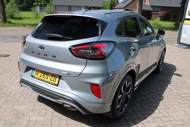 Ford PUMA 1.0 Hybrid ST-Line X 1e Eig, NL, Carplay, Achteruitrijcamera, CC, Stoel/Stuurverwarming, LED, Parkeersens. V en A, 18" LMV
