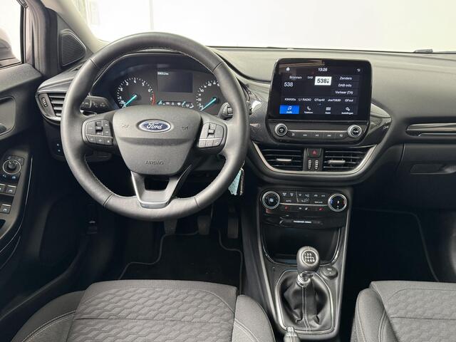 Ford PUMA 1.0 EcoBoost Hybrid Titanium | Trekhaak | Stoelverwarming | Achteruitrijcamera | Apple CarPlay / Android Auto |
