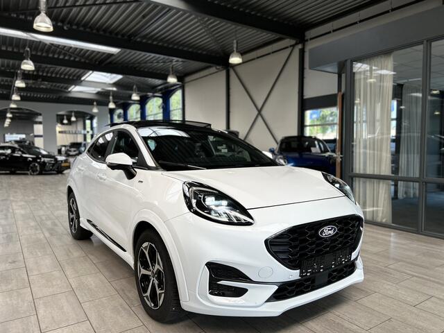 Ford PUMA EcoBoost 125 pk Hybrid ST-Line | Trekhaak | Winter Pack | Adapt. Cruise | Pano | Full LED | Elektr. achterklep |