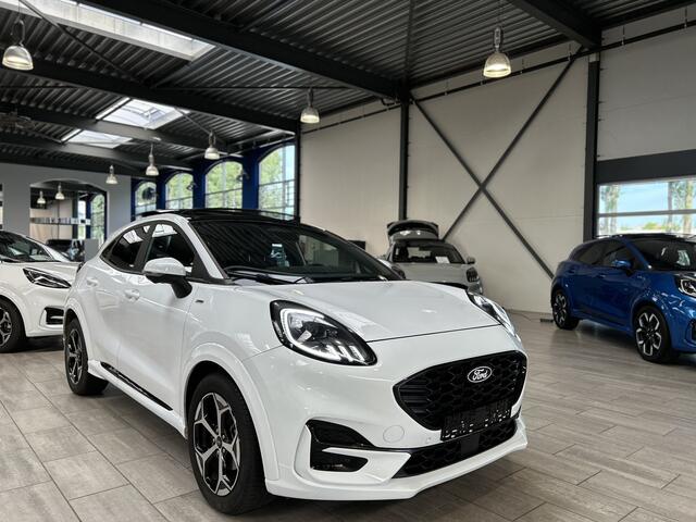 Ford PUMA EcoBoost 125 pk Hybrid ST-Line | Trekhaak | Winter Pack | Adapt. Cruise | Pano | FULL LED | Elektr. achterklep |