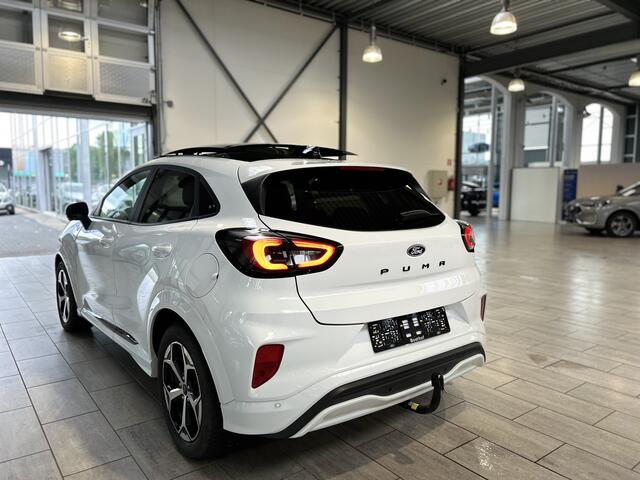 Ford PUMA EcoBoost 125 pk Hybrid ST-Line | Trekhaak | Winter Pack | Adapt. Cruise | Pano | Full LED | Elektr. achterklep |