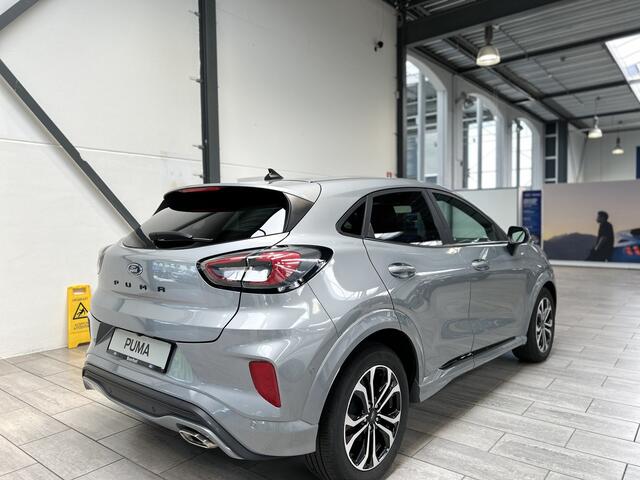 Ford PUMA EcoBoost Hybrid 125pk ST-Line | Winterpack | Adapt. Cruise | Camera | Apple carplay / Android auto | Climate control |