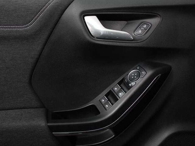 Ford PUMA 1.0 EcoBoost 125pk MHEV Titanium Navigatie Apple Carplay/Android Auto Climate Control Led Parkeer sensoren Stoel en stuurverwarming