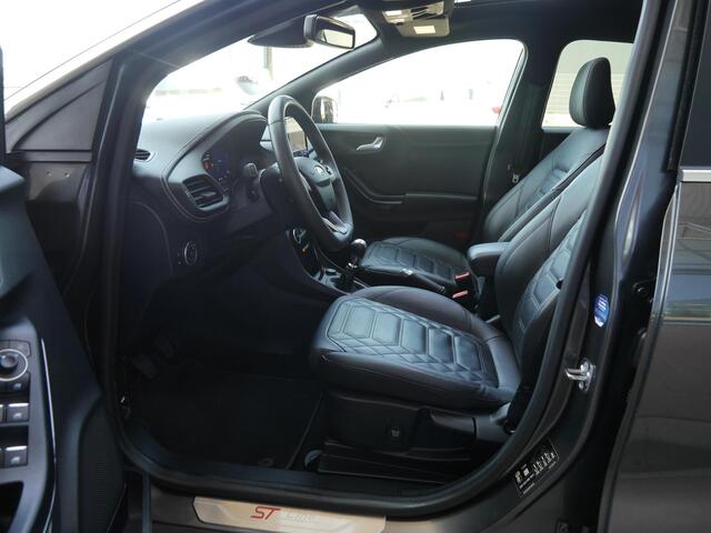 Ford PUMA 1.0 EcoBoost Hybrid ST-Line X Gold Edition | Panoramadak | Trekhaak | Lederen bekleding | Keyless entry & Start | Navigatie | Dealer oh | B&O geluid