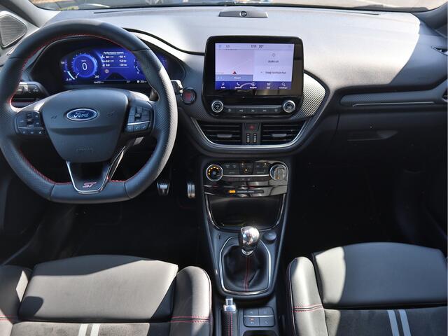 Ford PUMA 1.5 EcoBoost ST-X 200pk | Airco | Navigatie | Stoelverwarming | 19" LMV | Cruise Control |