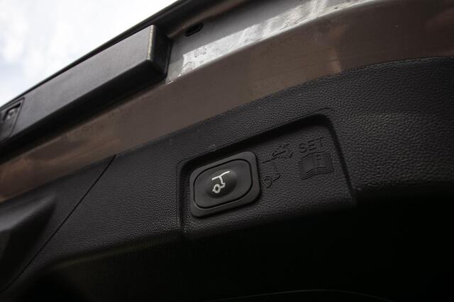 Ford PUMA 1.0 EcoBoost Hybrid ST-Line X | B&O | Schuif/pano dak | Adpt. cruise | 360° camera