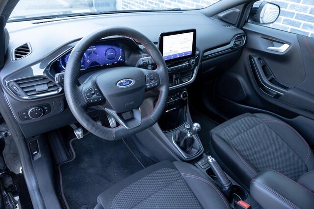 Ford PUMA 1.0 EcoBoost Hybrid 155 ST-Line | Navigatie | Apple Carplay | Android Auto | Sportstoelen | LED Koplampen | Stoelverwarming | Climate Control | Cruise Control