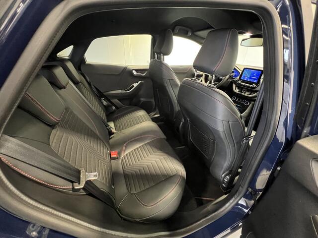 Ford PUMA 1.0 EcoBoost Hybrid ST-Line X | Navigatie/Android/Apple Carplay | LM Velgen 18" | Cruise Control | Airco | LED Koplampen | Lederen/Stoffen Bekleding |