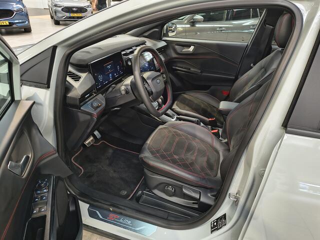 Ford PUMA EcoBoost Hybrid 155PK ST-Line X | Winter Pack | Pano | 360° Camera | B&O | Matrix LED | El. a. klep | Adapt. cruise
