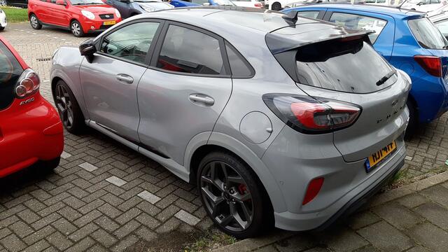 Ford PUMA 1.0 EcoBoost Hybrid ST-X | AUTOMAAT | PANO DAK | 3\6 OF 12 MND GARANTIE | NAVI | ACC | PDC | LANE ASSIST |
