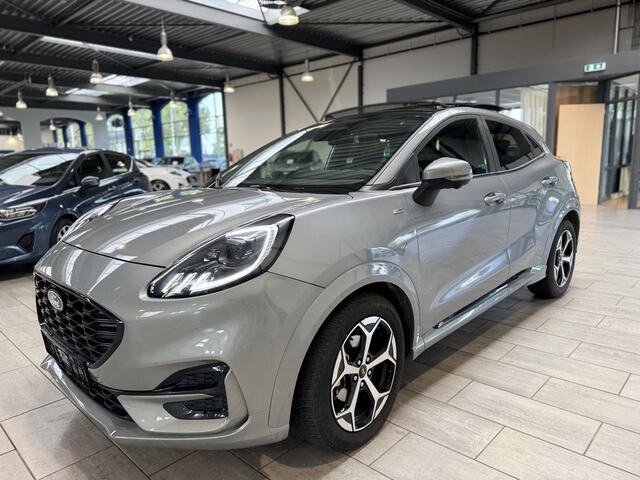 Ford PUMA EcoBoost 125 pk Hybrid ST-Line | Trekhaak | Winter Pack | Adapt. Cruise | Pano | Full LED | Elektr. achterklep |