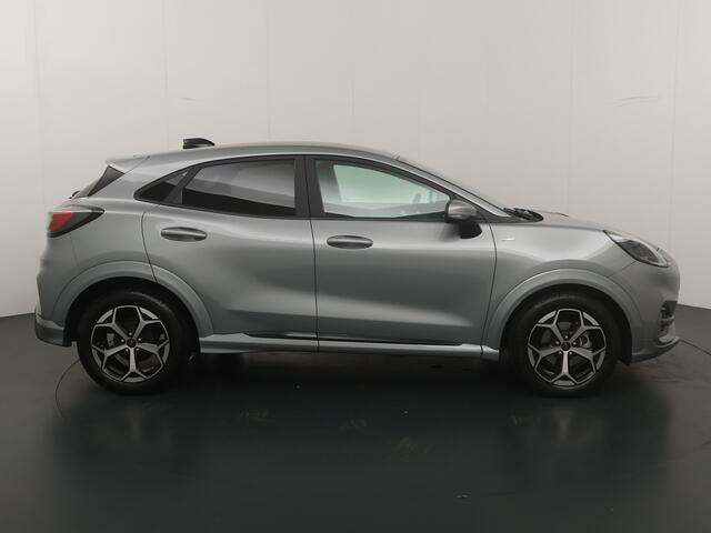 Ford PUMA EcoBoost Hybrid 125pk ST-Line | Winterpack | Cruise control | Camera | Clima | SYNC 4 | All-season banden |