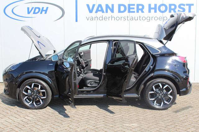 Ford PUMA 1.0-125pk EcoBoost Hybrid ST-Line X Two tone. AUTOMAAT ! Gun uzelf het plezier en comfort van een automaat ! Ca. €. 10.000,- beneden de nieuwprijs ! Volautm. airco, navigatie, telefoonvoorb., cruise control, lane assist, B&O soundsystem, LED verlichting, camera, parkeersensoren v+a etc.