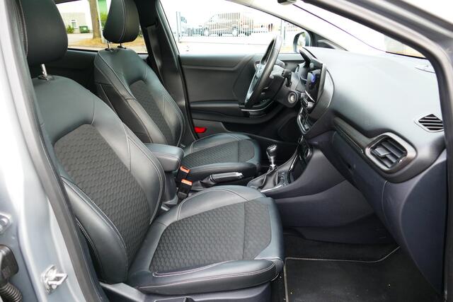 Ford PUMA 1.0 EcoBoost Hybrid Titanium X. Panodak, Adap Cruise, B&O, Stoel&StuurVerw, 18"LMV