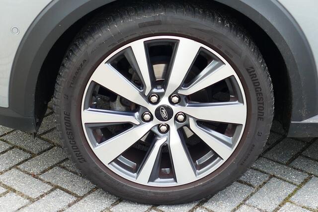 Ford PUMA 1.0 EcoBoost Hybrid Titanium X. Panodak, Adap Cruise, B&O, Stoel&StuurVerw, 18"LMV