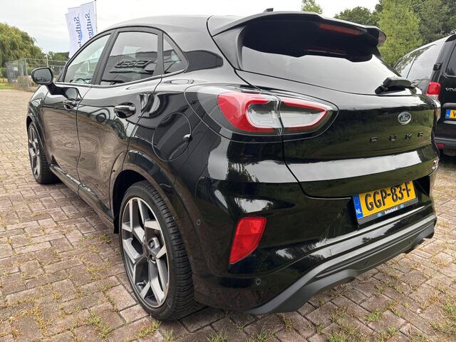 Ford PUMA 1.5 EcoBoost ST-X 200 PK | Recaro Stoelen | Performance Pack | Climate Control | Winterpack | Achteruitrijcamera | 19 inch