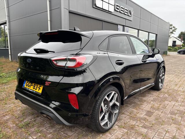 Ford PUMA 1.5 EcoBoost ST-X 200 PK | Recaro Stoelen | Performance Pack | Climate Control | Winterpack | Achteruitrijcamera | 19 inch