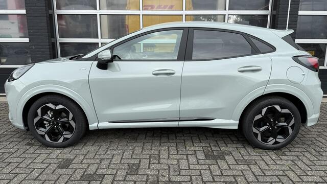 Ford PUMA MCA (MY2026.75) ST-Line X 1.0 EcoBoost Hybrid Powershift automaat 1.0 EcoBoost Hybrid ST-Line X Private lease vanaf 524,- per maand | Driver Assistance Pack | Winter Pack | Sportonderstel | Blue cruise voorbereiding |