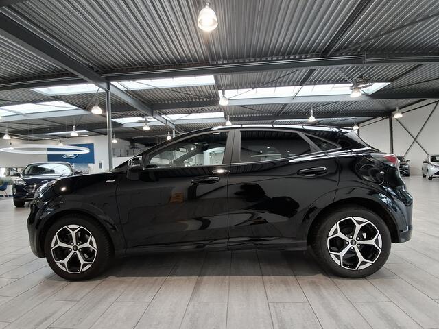 Ford PUMA EcoBoost Hybrid 125pk ST-Line | Winterpack | Cruise control | Camera | Clima | SYNC 4 | All-season banden |