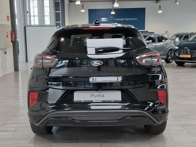 Ford PUMA EcoBoost Hybrid 125pk ST-Line | Winterpack | Cruise control | Camera | Clima | SYNC 4 | All-season banden |