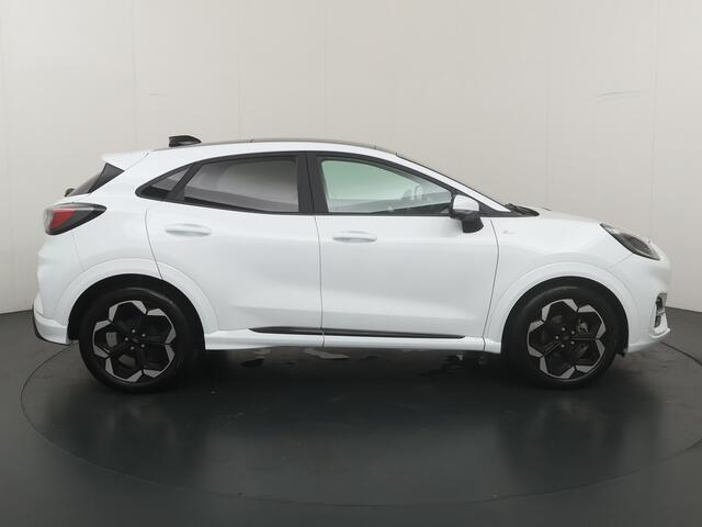 Ford PUMA EcoBoost 125 pk Hybrid ST-Line | Trekhaak | Winter Pack | Adapt. Cruise | Pano | Full LED | Elektr. achterklep |