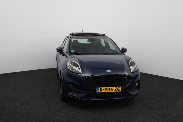 Ford PUMA 1.0 EcoBoost Hybrid ST-Line X/ Zwarte Hemel/ Open-Pano/ Elek.Klep/ Camera/ Stoel+Stuur&Voorruitverw./ 17''LMV/ Keyless/ Clima/ Navi/ Cruise/ Bluetooth/ Multi.LEDER.Stuur/ Elek.Pakket/ Isofix/ PDC.