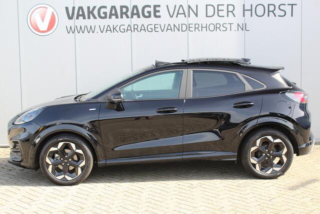 Ford PUMA 1.0-125pk EcoBoost Mild-Hybrid ST-Line X. Fabr. garantie t/m 13-11-2029 ! Slechts 4.000km ! Autm. airco, adapt. cruise cntrl, navigatie, telefoonvoorb., elektr. pano-dak, stoel-, stuur- en voorraamverw., side- en lane assist, LED verl. etc.