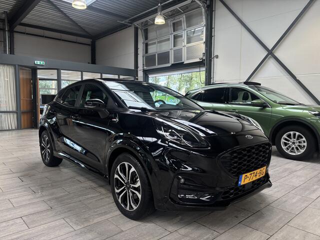 Ford PUMA EcoBoost Hybrid 125 pk ST-Line | Trekhaak | Winter Pack | Camera | 1e eig. | 100% dealer onderh. | 4 seiz. banden