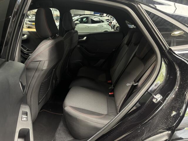 Ford PUMA EcoBoost Hybrid 125 pk ST-Line | Trekhaak | Winter Pack | Camera | 1e eig. | 100% dealer onderh. | 4 seiz. banden