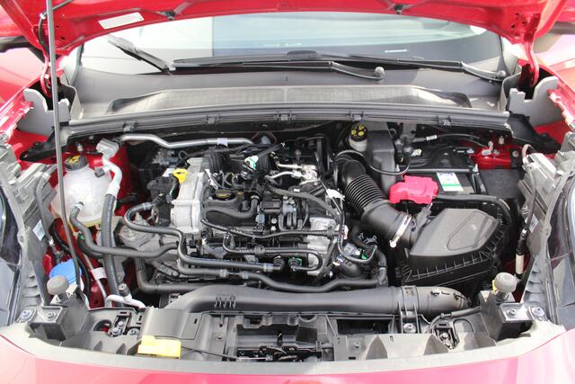 Ford PUMA 1.0-125pk EcoBoost Mild-Hybrid Titanium. Fabr. garantie t/m 21-09-2029 ! Elektr. pano-dak, stoel-, stuur- en voorraamverw., 360gr. camera, adaptieve cruise cntrl, side- en lane assist, parkeersensoren v+a, metallic lak, LM wielen.