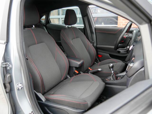 Ford PUMA 1.0 EcoBoost Hybrid ST-Line | NAVIGATIE | WINTERPACK | CRUISE CONTROL |