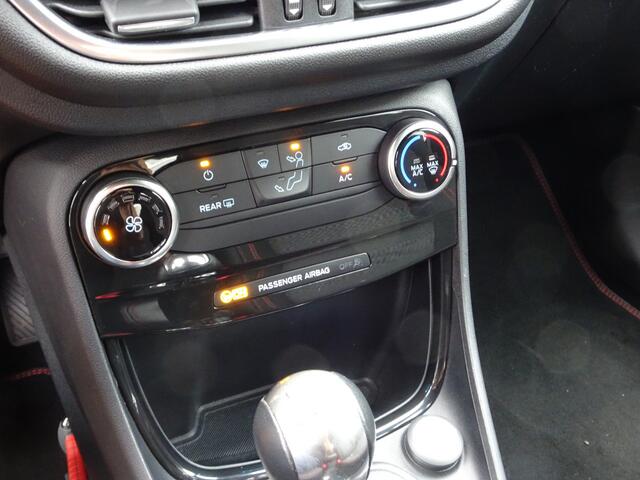Ford PUMA 1.0 EcoBoost Hybrid ST-Line Automatische airco, navigatie, cruise controle, licht metalen velgen, parkeersensoren, ST-Line, enz.