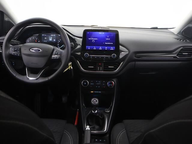 Ford PUMA 1.0 EcoBoost Hybrid Titanium 125pk | Winterpakket | Navigatie | Parkeersensoren | Cruise Control | B&O Audio |