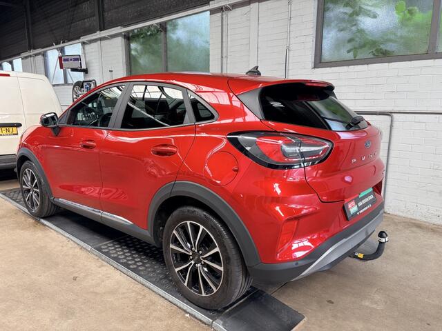Ford PUMA Titanium Automaat Cruise Clima Navi Trekhaak Winterpack