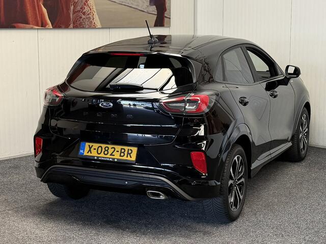 Ford PUMA 1.0 ECOBOOST TITANIUM X AUTOMAAT NAVIGATIE ADAPTIVE CRUISE CONTROL APPLE CARPLAY/ANDROID RIJSTROOKSENSOREN DODEHOEKSENSOREN ACHTERUITRIJCAMERA ZEER MOOI !!