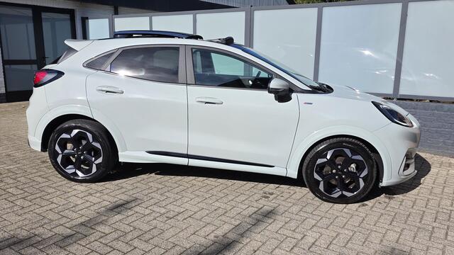 Ford PUMA 1.0i Ecoboost mHEV 155pk ST-Line X Facelift, Navi, Camera 360, Full Led, Panoramadak, Blis, Pdc, ElL Klep, Volle auto!