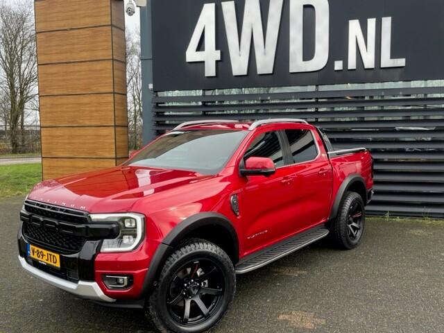 Ford RANGER 3.0 V6 AUT DIESEL EURO 6 BPM VRIJ 2024 GRIJS KENTEKEN 3500 KG TREKHAAK ¤ 63.900 EXCL Ideale grijskenteken 4X4 , bpm vrij voor de ondernemer 250 PK mag 3500 kg trekken . platinum uitvoering afgebeelde RAPTOR PACK is tegen meerprijs verkrijgbaar LAGE TARIEF