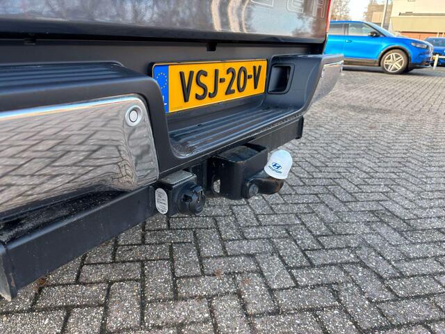 Ford RANGER 2.0 EcoBlue XLT Super Cab 170pk Automaat | Trekhaak | Hardtop Laadruimte | Achteruitrijcamera | 3.500kg Trekgewicht | Stoelverwarming | Dealer onderhouden