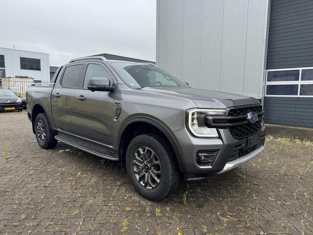 Ford RANGER 2.0 Super Cab EcoBlue Wildtrak | Rollertop | Trekhaak | Adaptive Cruise Control | Camera | BELLEN VOOR BEZICHTIGING