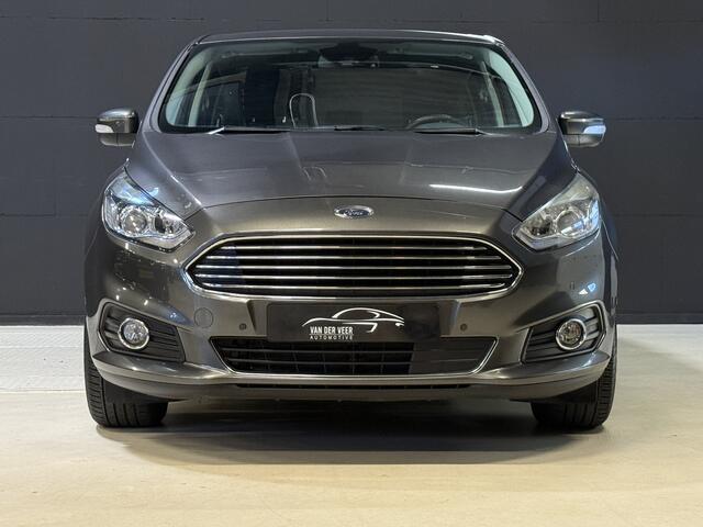 Ford S-MAX 1.5 Titanium 7p. | Stoel/stuur verwarming | Trekhaak | Apple Carplay