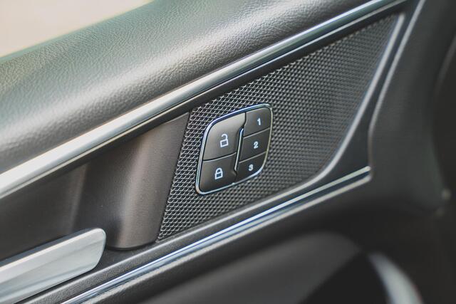 Ford S-MAX 2.5 FHEV ST-Line 7p. TREKHAAK | ADAPTIVE | MEMORY | CARPLAY | STUURVERW