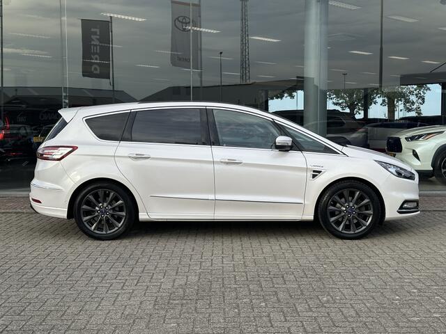 Ford S-MAX 2.0 Vignale | Stoel- Stuurverwarming | Lage KM-stand | Alarm