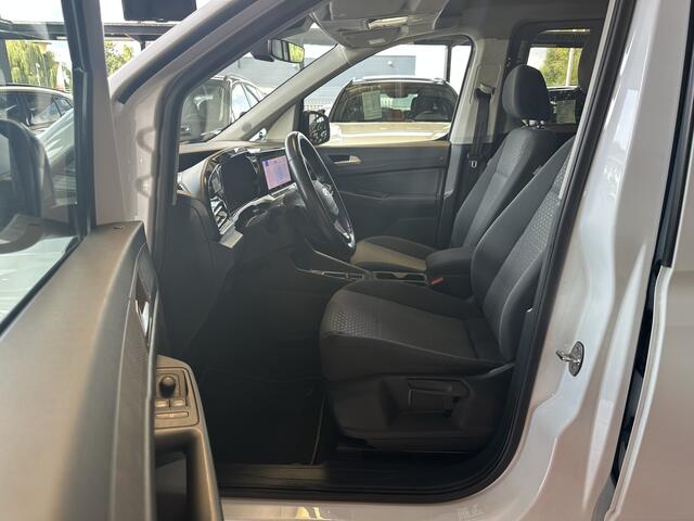 Ford TOURNEO 1.5 TSI 7p | Adaptive CC | PDC | Winter-pakket | Carplay | Wireless charging | Key-less Interesse in een bezichtiging of proefrit, bel of app met 06-24282842