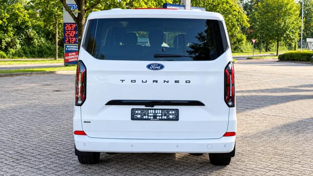 Ford TOURNEO 2.5 PHEV 340 L2 TITANIUM X 8p VIP bus