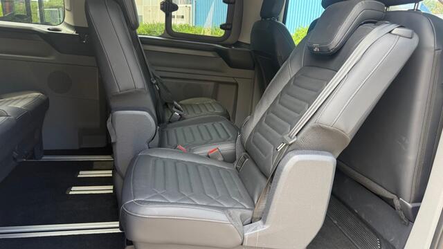 Ford TOURNEO 340 2.5 PHEV L2 TITANIUM/Trekhaak/9p/Leder ? 45.580 EX btw