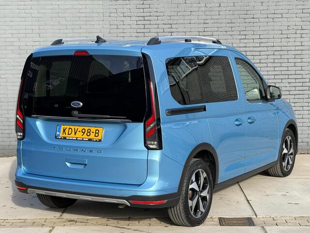 Ford TOURNEO CONNECT 1.5 EB | 7-PERSOONS | PANO | BOVAG!