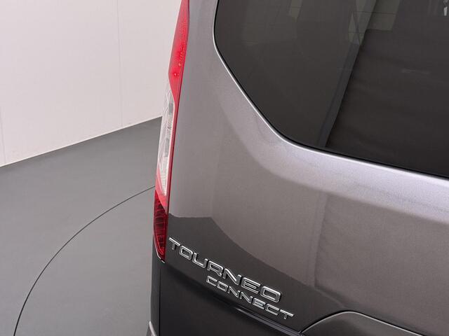 Ford TOURNEO CONNECT 1.0 EcoBoost Titanium