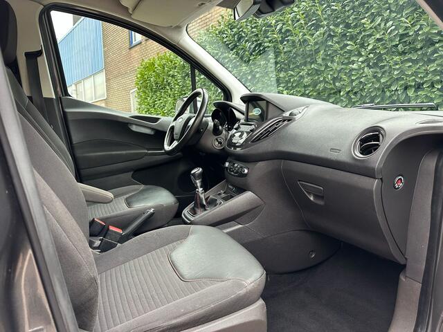 Ford TOURNEO COURIER 1.0 Titanium Ditributieriem Vervangen,Climate C, Camera, Pdc!!!!