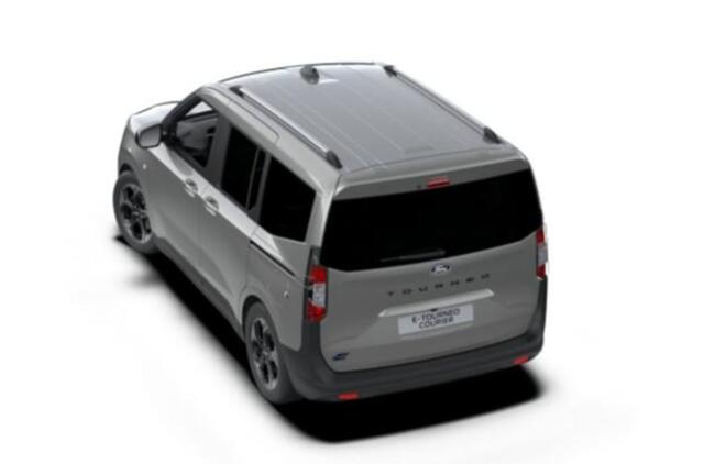 Ford TOURNEO COURIER E-Tourneo Titanium 44 kWh 136pk | Driver Assistance Pack incl. Navigatie | Trekhaak | Reservewiel | Ford Voorraad